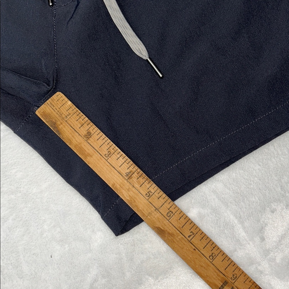 Maamgic NatureMono Outdoor Casual Shorts Men’s Size Medium 6 Pockets 5” inseam - Picture 3 of 5